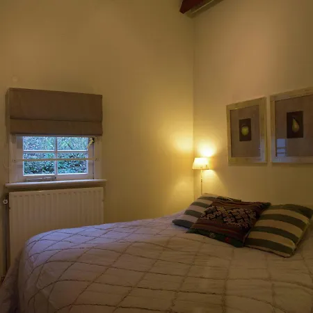 Attractive Bungalow With A Terrace At The Bedafse Bergen Semesterbostad *